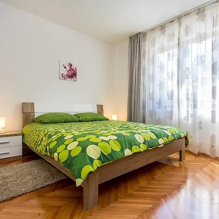 Apartment Viviana Póla Kültér fotó